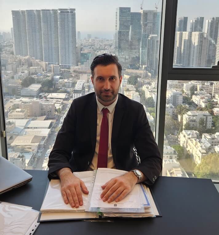 Ariel Shaulsberg in office